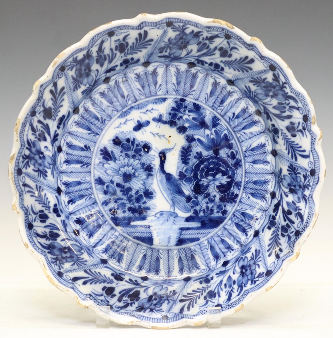 DELFT TIN-GLAZED BLUE & WHITE CHINOISERIE DISH (1 of 3)