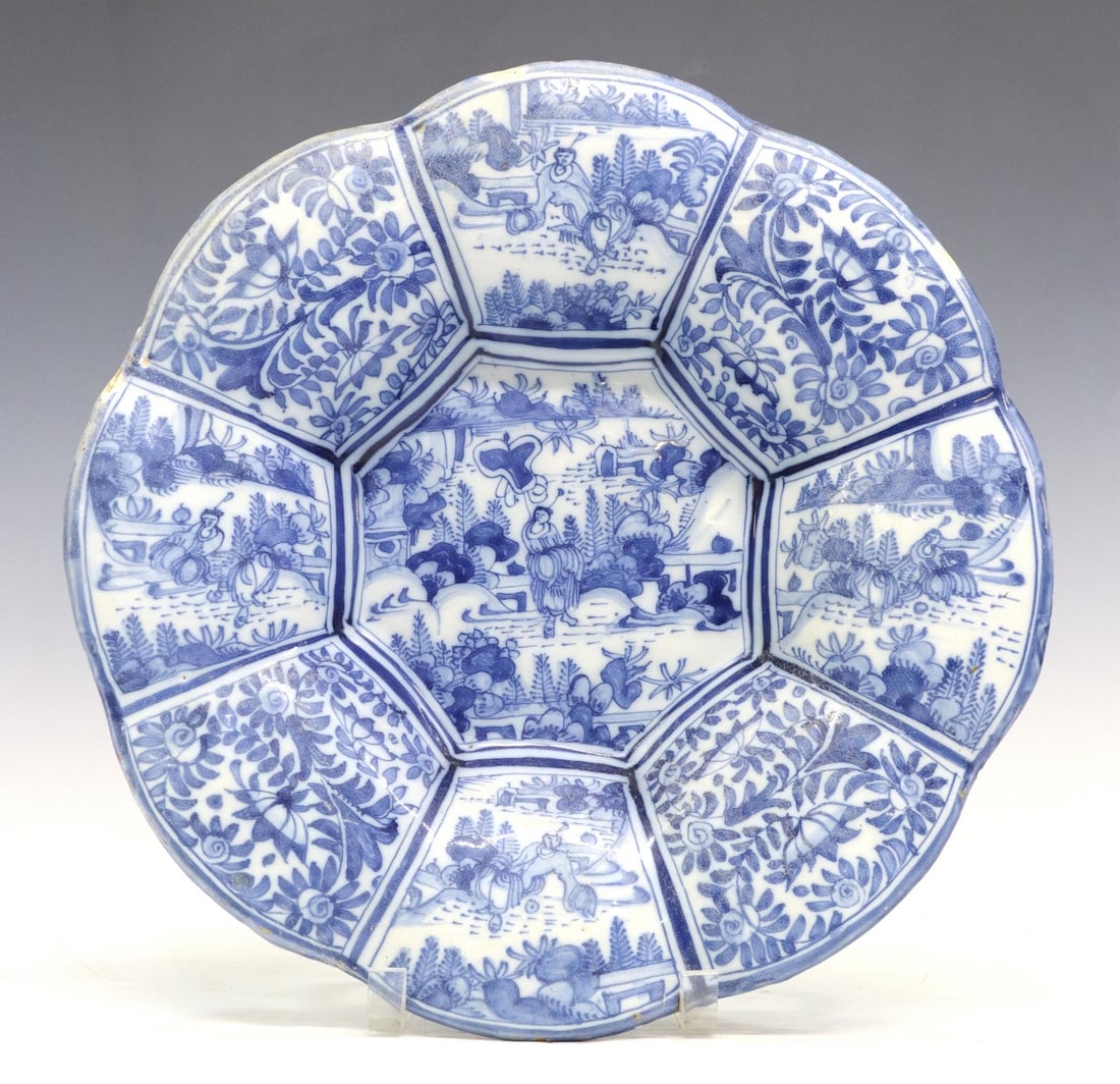 DELFT BLUE & WHITE CHINOISERIE SCENE LOBED DISH (1 of 2)