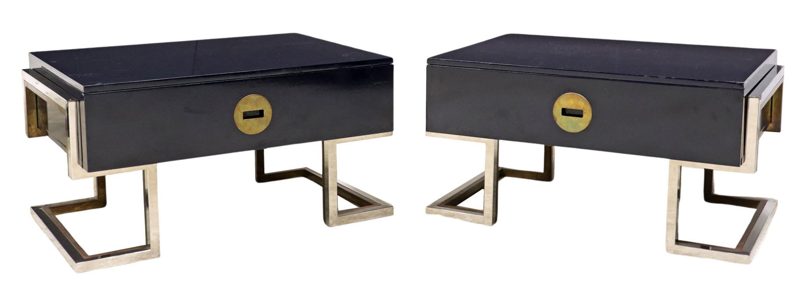 (2) ROMEO REGA (ATTRIB) MODERN NIGHTSTANDS 1970s: (pair) Italian modern bedside tables, attributed to Romeo Rega (Italian, 1925-1984), c.1970s, navy blue laminate case, fitted with a single drawer, on brass and chromed metal frame, approx 17.75"h, 33
