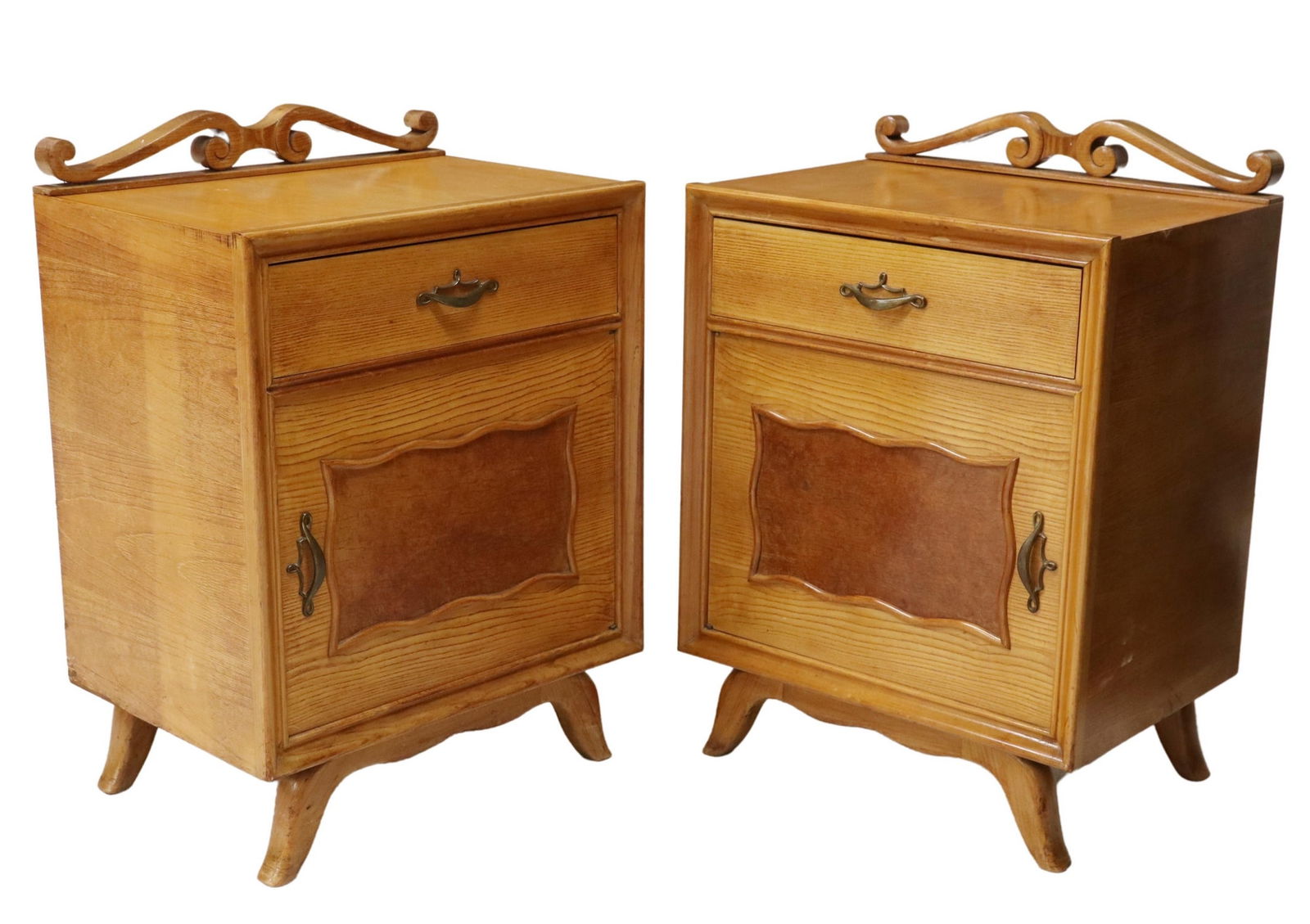 (2) ITALIAN MID-CENTURY MODERN BEDSIDE CABINETS (1 of 6)