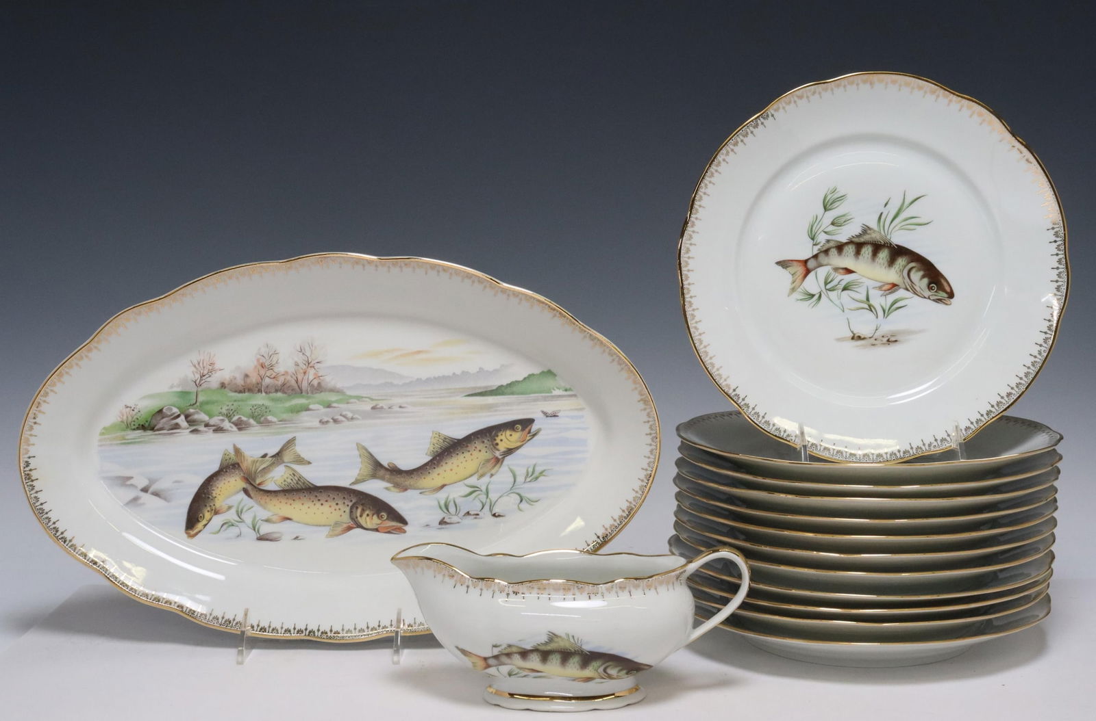 (14) FRENCH F.D. CHAUVIGNY PORCELAIN FISH SERVICE (1 of 5)