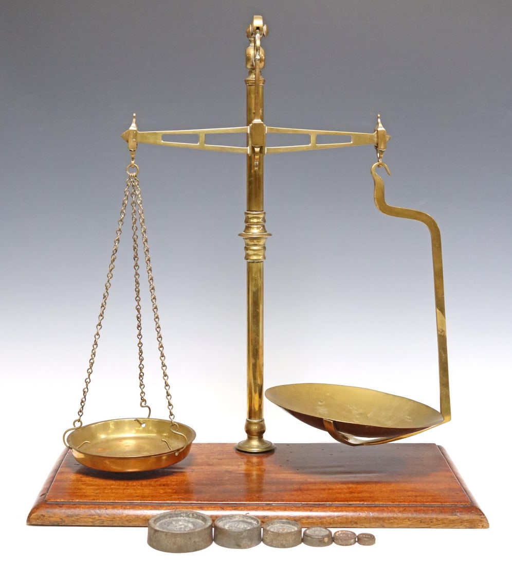 ENGLISH DAVIS & SOUTHERTON BRASS BALANCE SCALES (1 of 5)