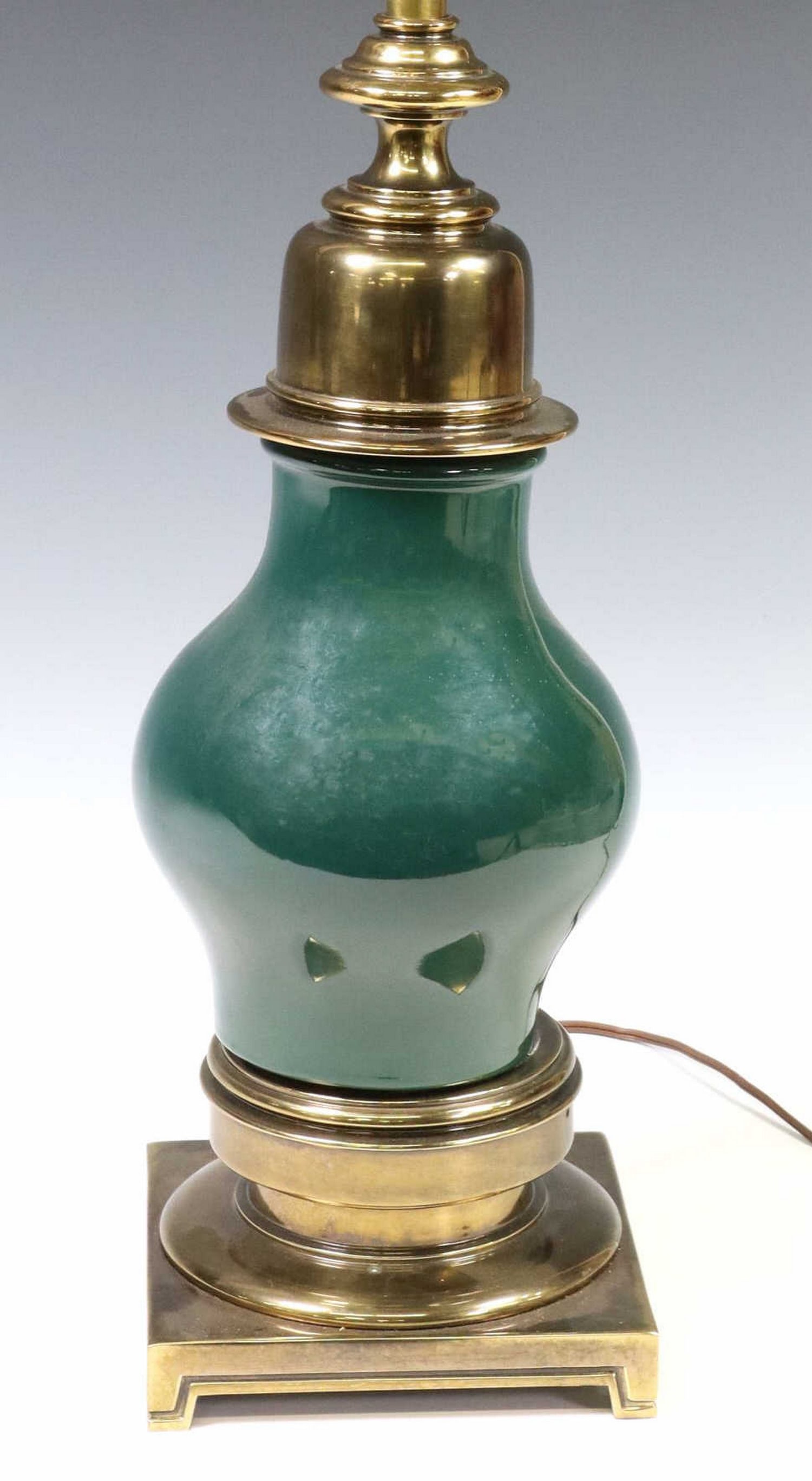 MODERN STIFFEL VASIFORM BRASS TWO-LIGHT TABLE LAMP (1 of 5)