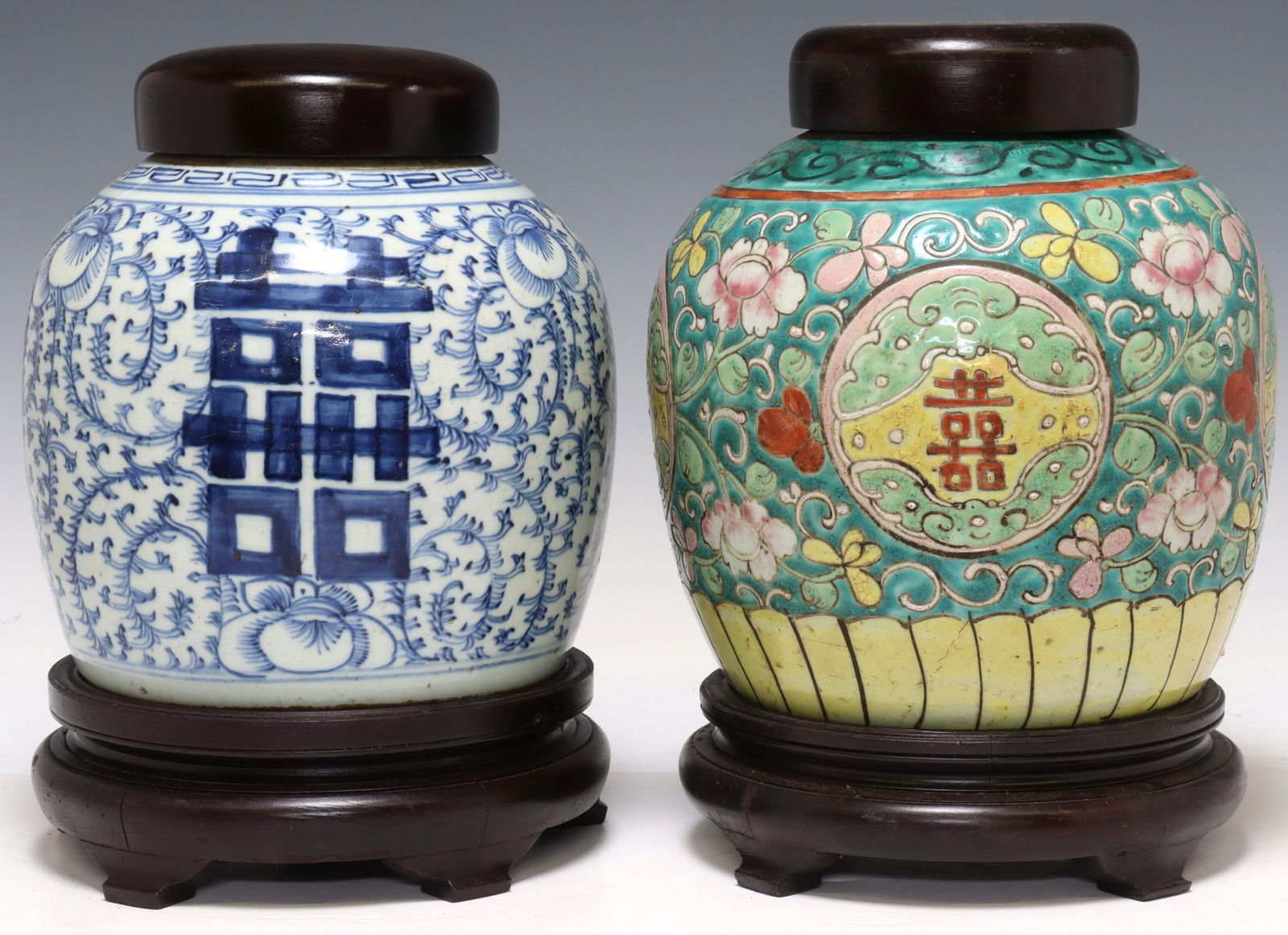 (2) CHINESE PORCELAIN GINGER JARS ON WOOD BASES (1 of 4)