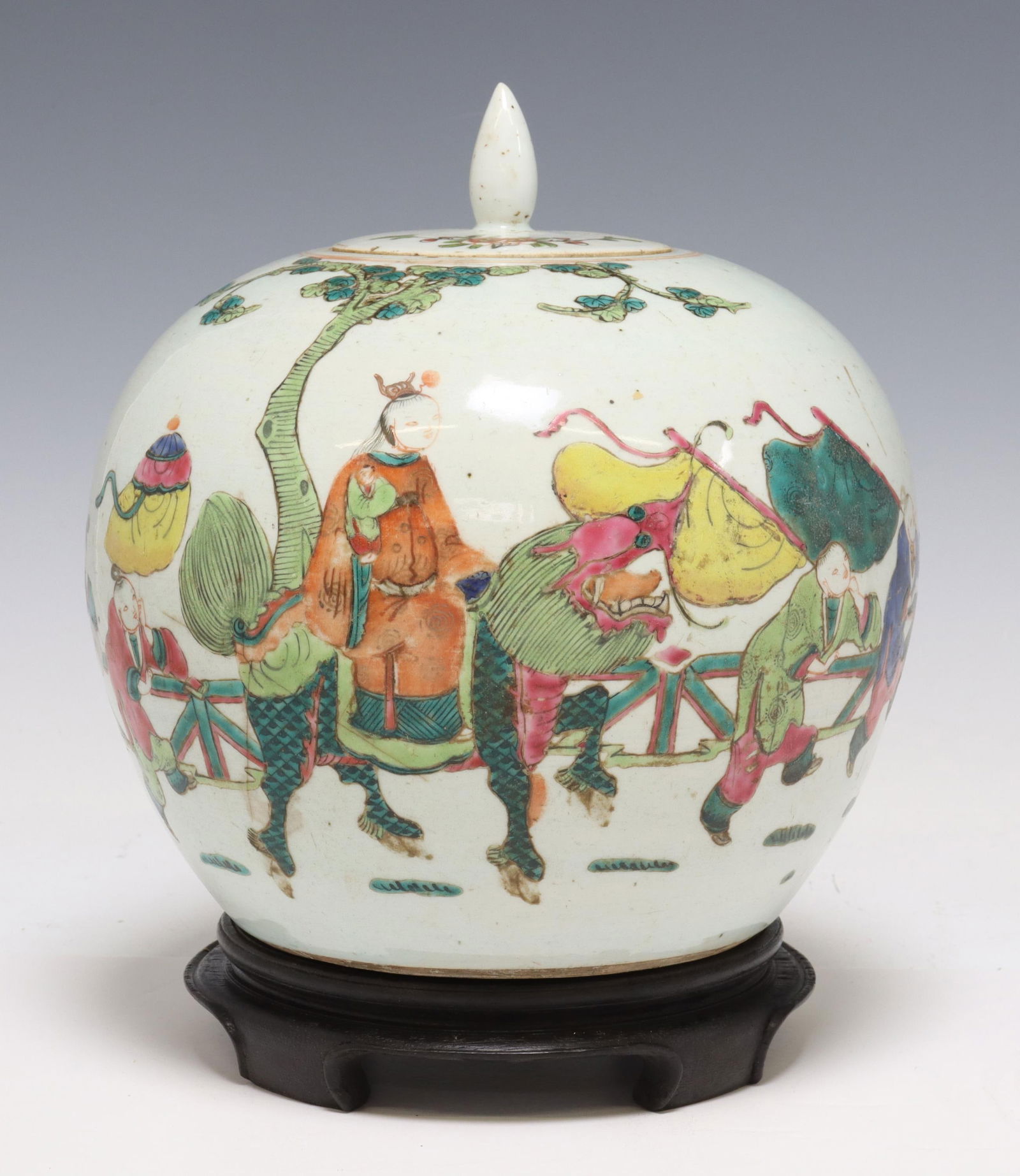 CHINESE FAMILLE ROSE PORCELAIN MELON JAR ON STAND (1 of 4)