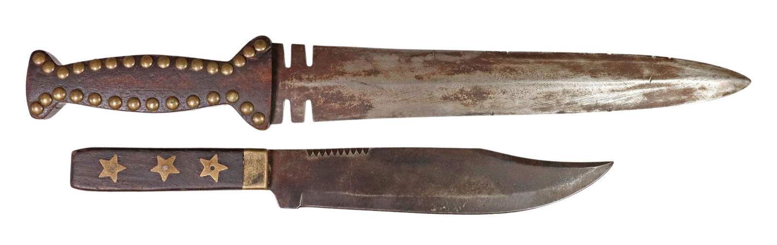 (2) SNAKE BRAND KNIFE & DAG KNIFE: (lot of 2) Knives: (1) Sheffield Snake knife, the 8.5" drop point blade marked at the left blade with a snake, the ricasso marked "Snake Brand, Sheffield" with stars at each end, the right side with p