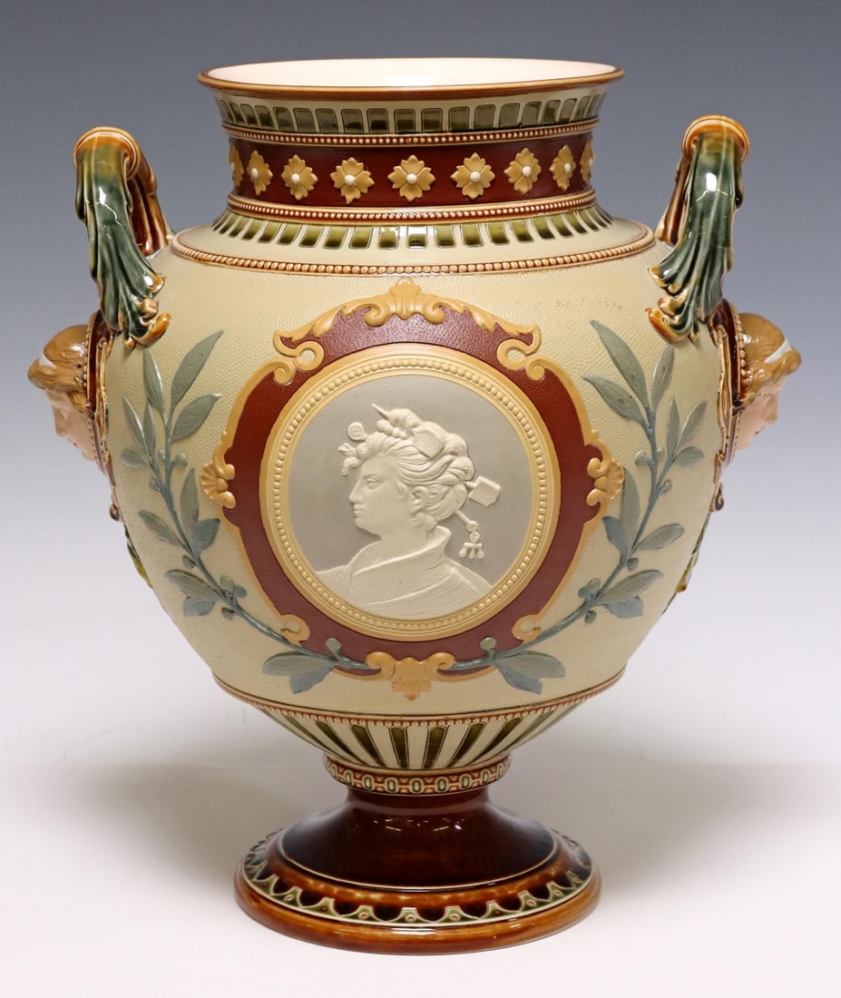 VILLEROY & BOCH METTLACH AESTHETIC POTTERY VASE (1 of 5)