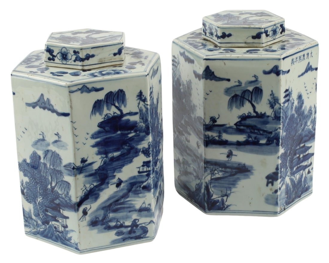 (2) CHINESE BLUE & WHITE PORCELAIN TEA CADDIES (1 of 4)
