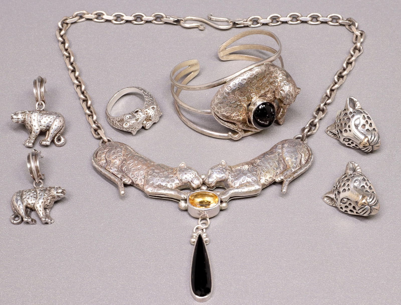 (5) CAROL FELLEY & DIAN MALOUF LEOPARD JEWELRY (1 of 7)