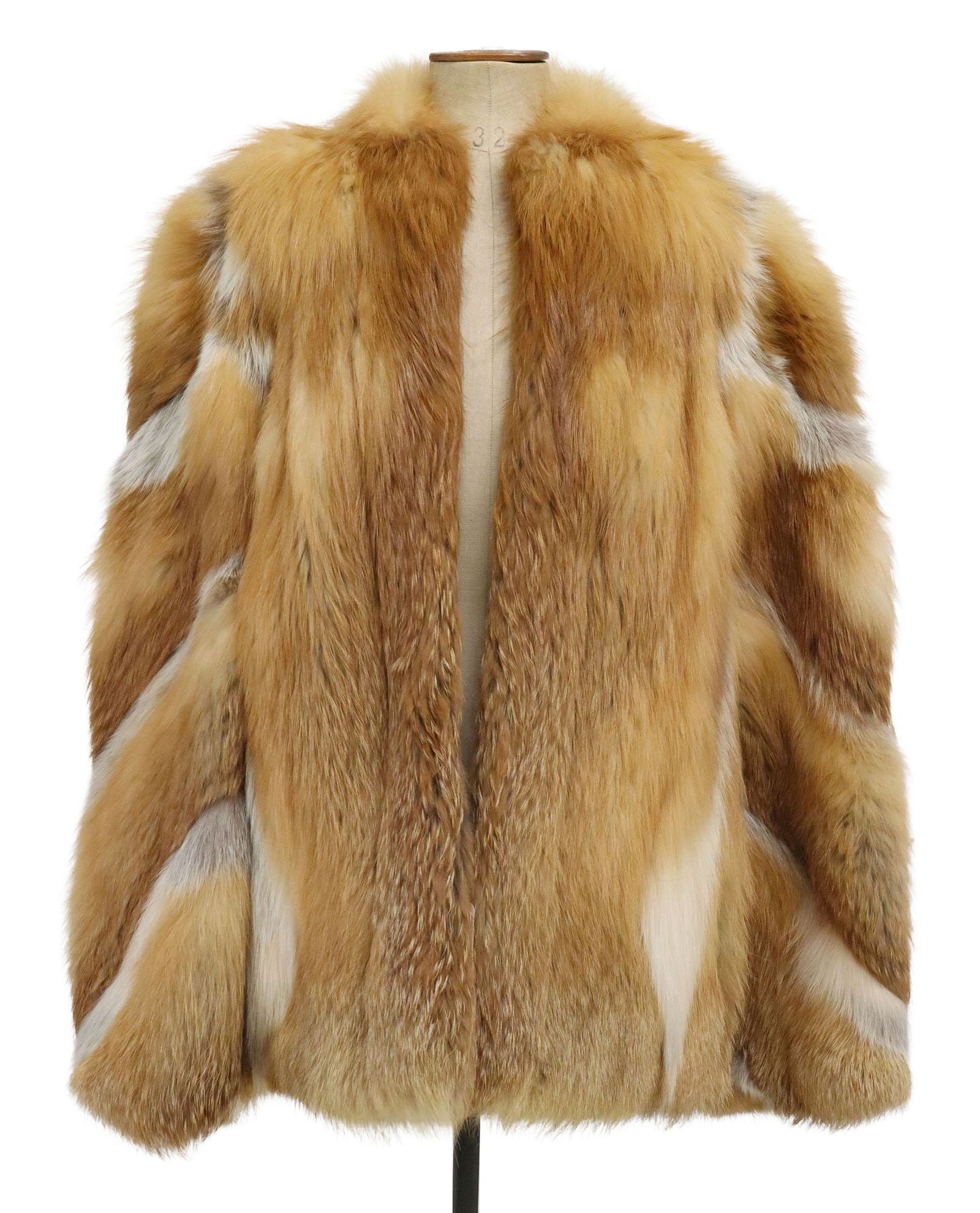 LADY'S 'JOHN ROSS ORIGINALS ' FOX FUR COAT (1 of 4)