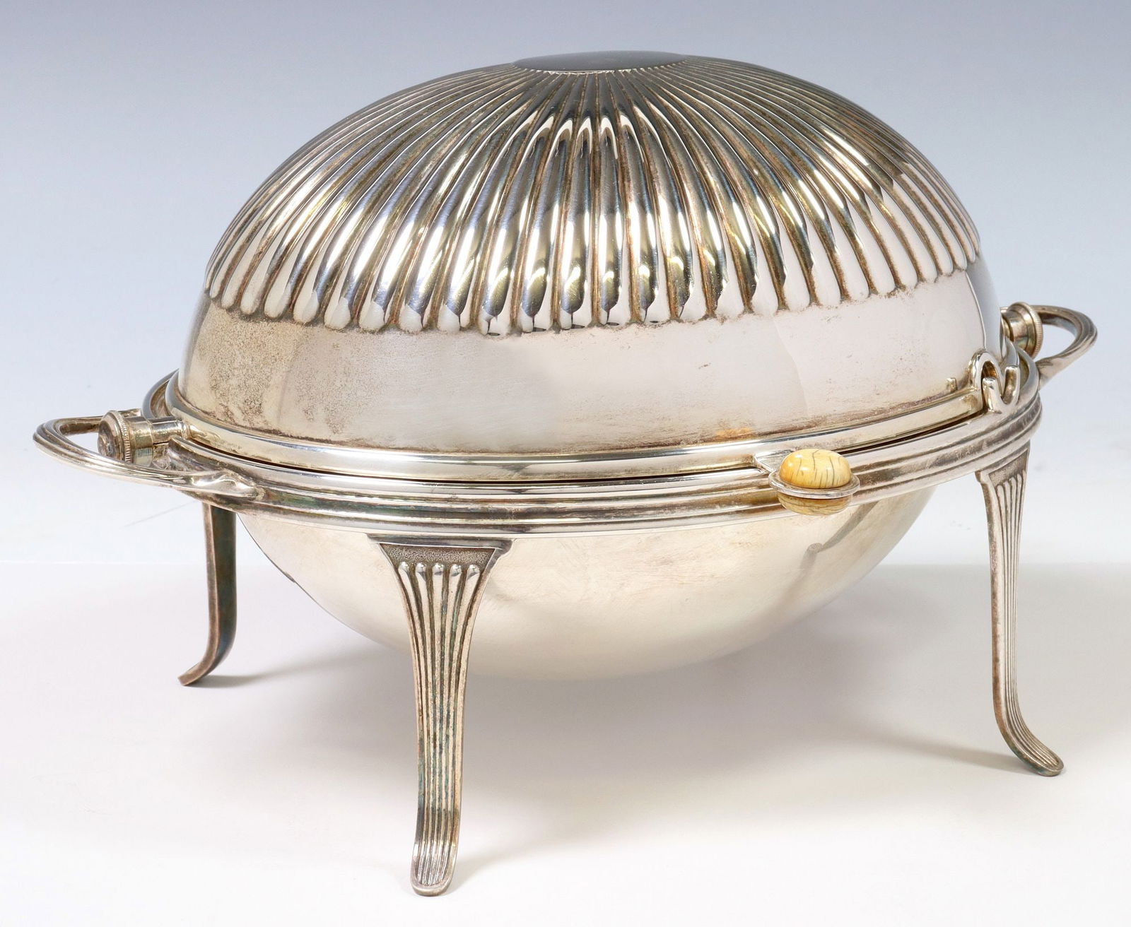 ENGLISH ATKIN BROTHERS SILVERPLATE ROLL-TOP SERVING DISH (1 of 6)