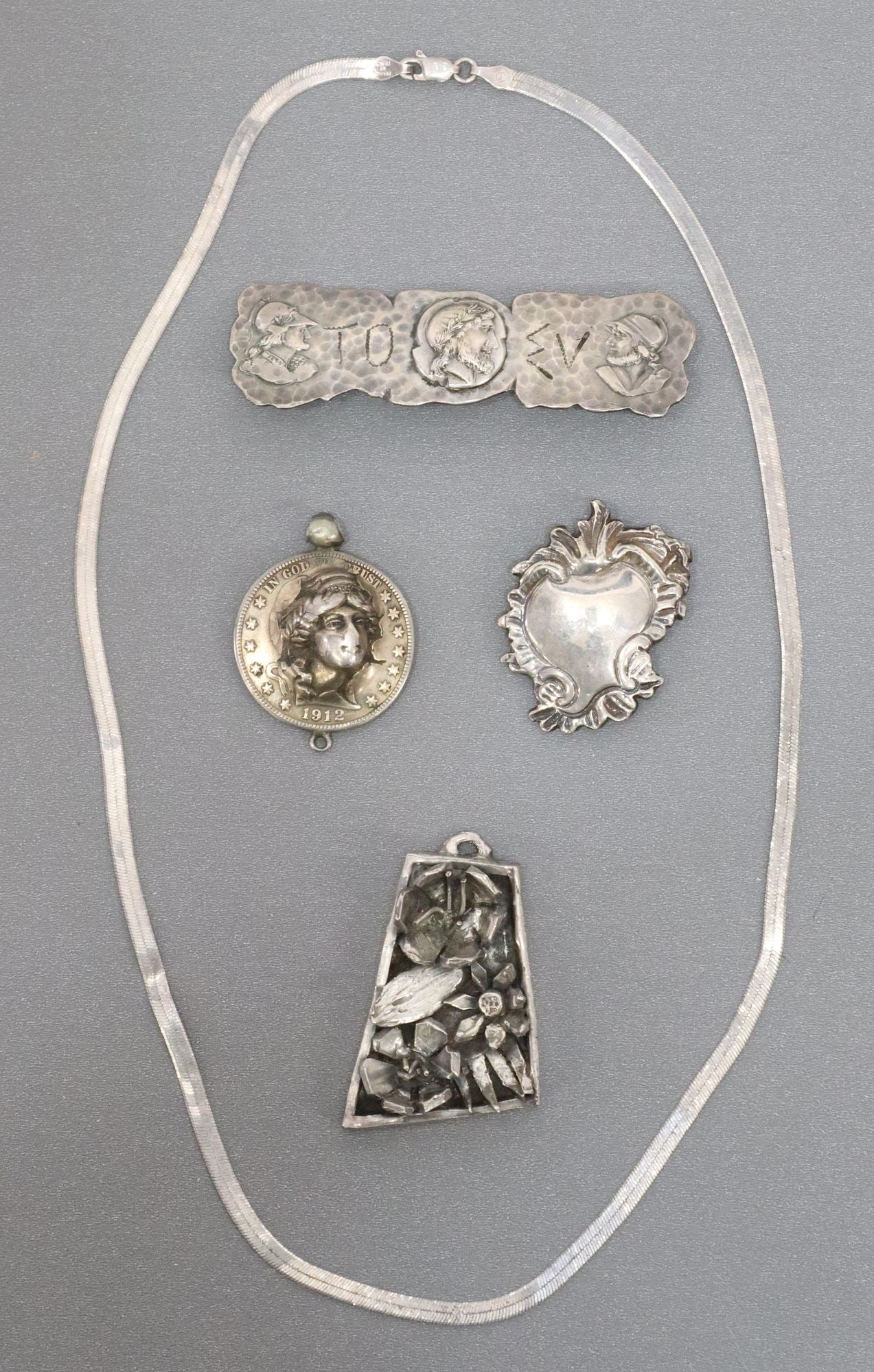 (5) STERLING & OTHER SILVER BROOCHES & PENDANTS, FLAT HERRINGBONE CHAIN (1 of 5)