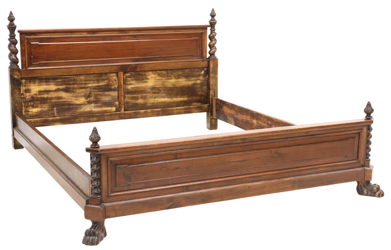 ITALIAN RENAISSANCE REVIVAL CARVED WALNUT BED (1 of 2)