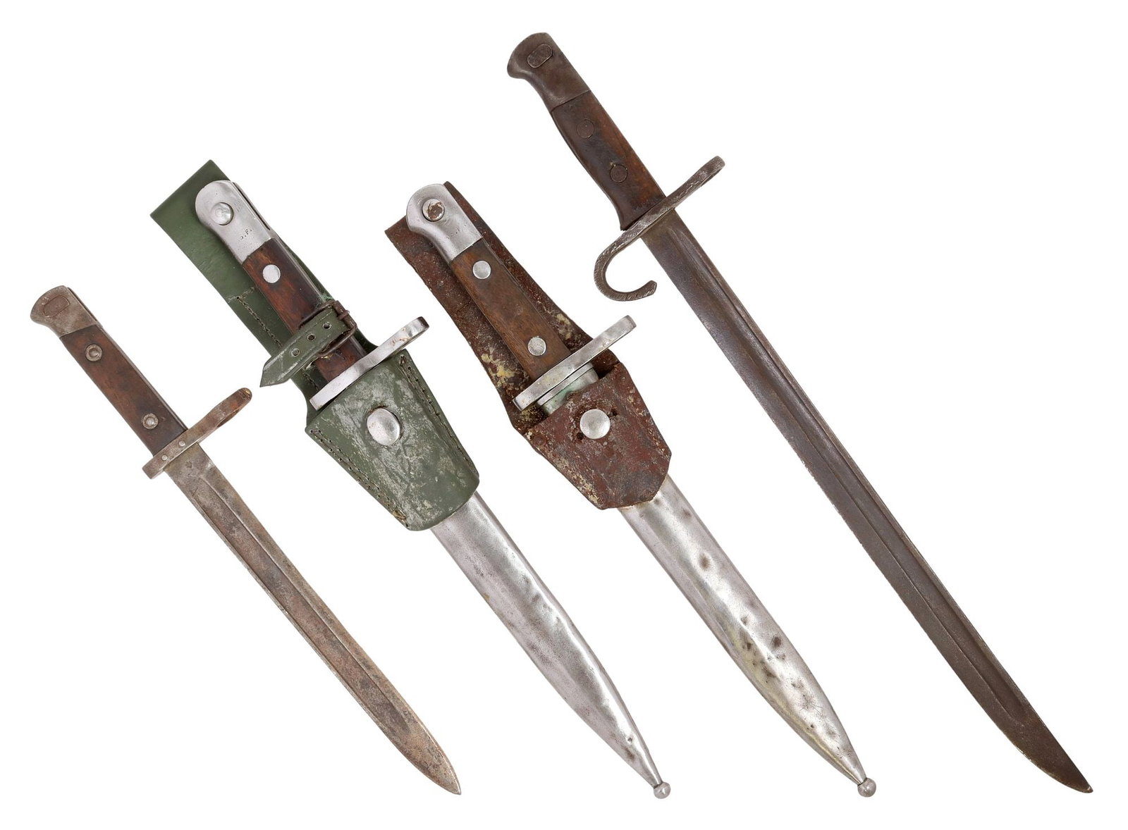 (4) BAYONETS JAPAN, TURKEY, AUSTRO-HUNGARY: (lot of 4) Bayonets: (1) Austro-Hungarian Model 1895 Mannlicher bayonet marked at the ricasso "FG over GY" for mfg. Femaru Fegyver Gepgyar (F.G. GY), Budapest, further ma