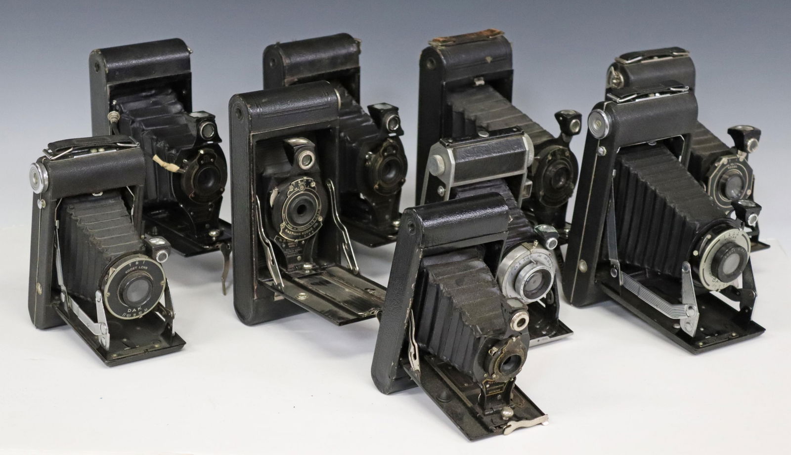 (9) VINTAGE FOLDING CAMERAS, MOST KODAK (1 of 5)