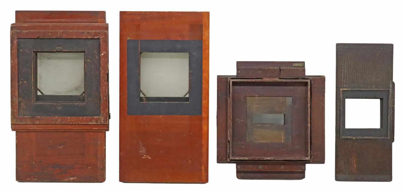 (4) ANTIQUE CAMERA ITEMS, HORIZONTAL BACKS: (lot of 4) Antique Camera parts: (1) "Folmer Multiple Back" camera part with tag "Instructions for Making Four Full Length Pictures on a Horizontal Plate" by Folmer Graflex; (1) horizontal sliding cam