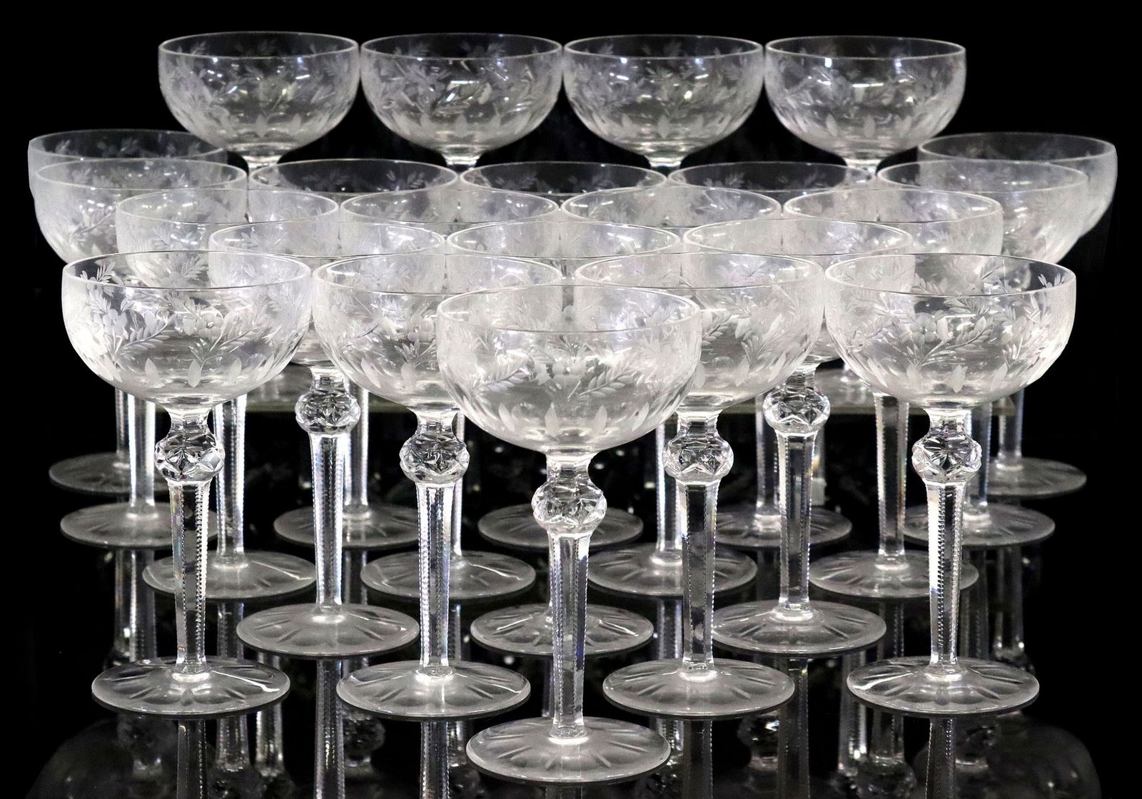 (23) CRYSTAL CLEAR INDUSTRIES 'CELINE' CHAMPAGNE/ TALL SHERBET GLASSES (1 of 2)