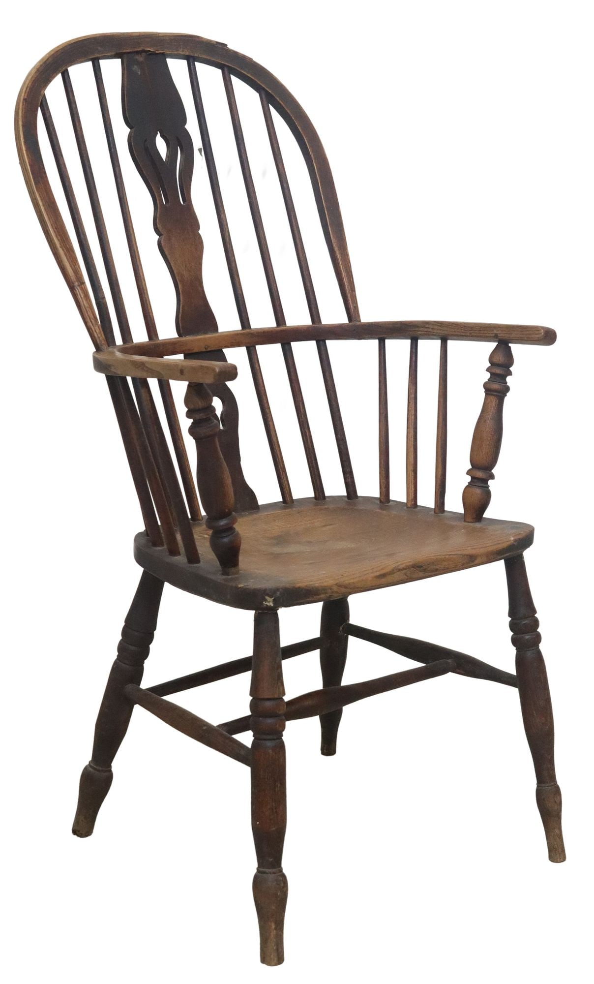ANTIQUE ENGLISH BOW-BACK WINDSOR ARMCHAIR: English Windsor armchair, 19th c., having bentwood rail, spindled back, centering pierced splat, rising on turned stretcher-joined legs, approx 42"h, 21.75"w, 23.5"d, seat height: 