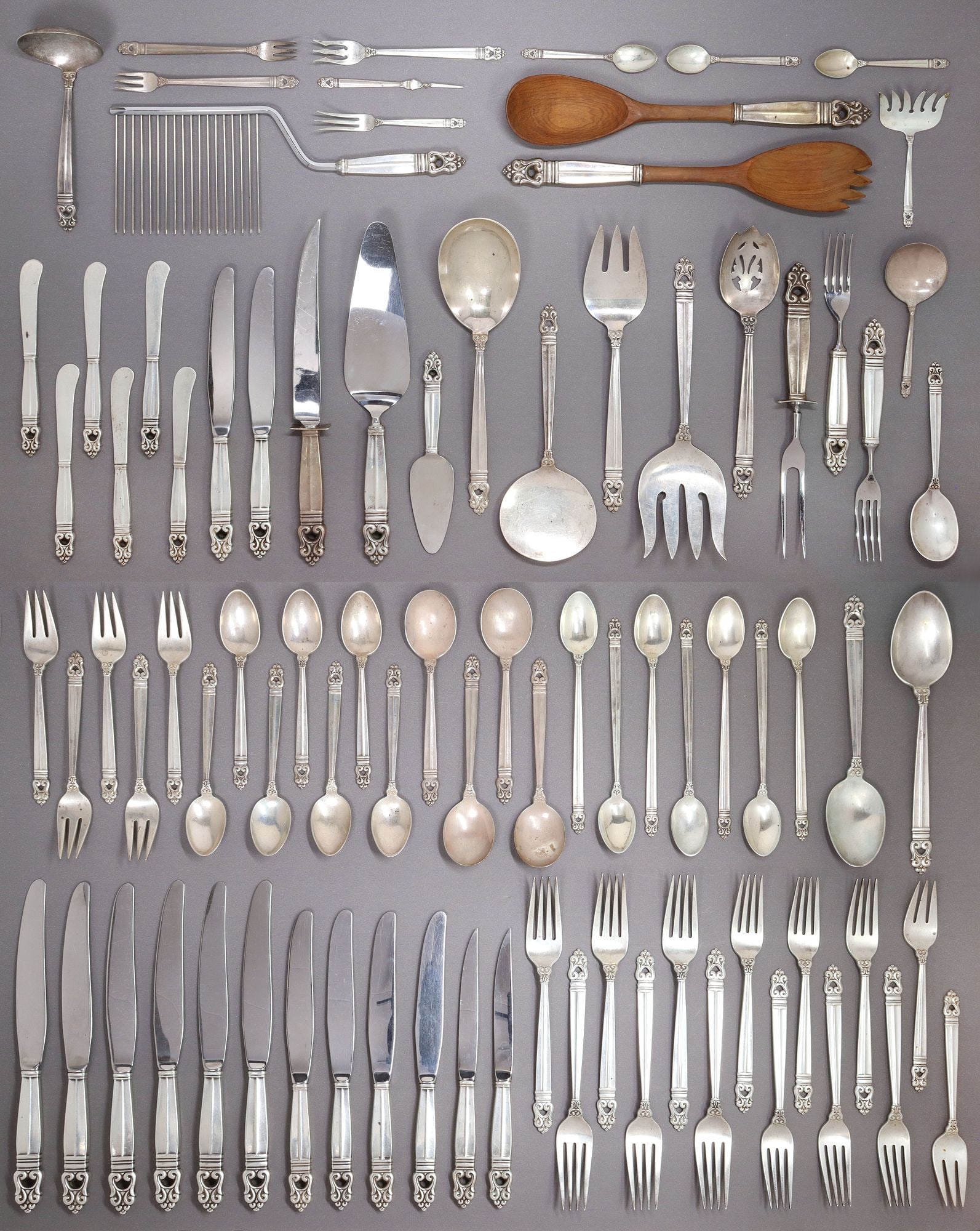 (84) INTERNATIONAL ROYAL DANISH STERLING SILVER SERVICE (1 of 5)