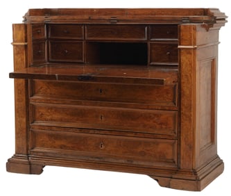 ITALIAN BAROQUE FIGURED WALNUT BUREAU BRISE