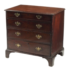 ENGLISH GEORGE III MAHOGANY CHEST OF DRAWERS