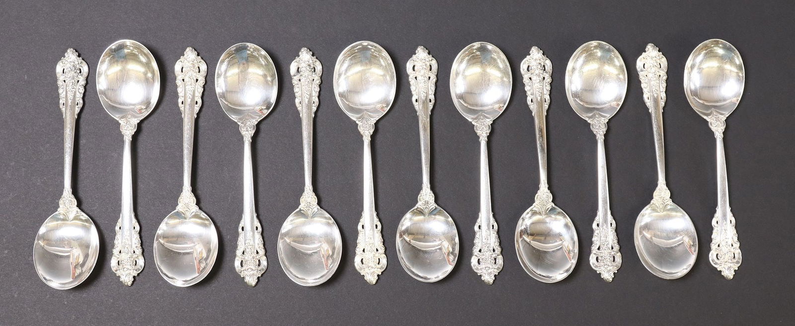 (12) WALLACE 'GRANDE BAROQUE' STERLING SILVER CREAM SOUP SPOONS (1 of 3)