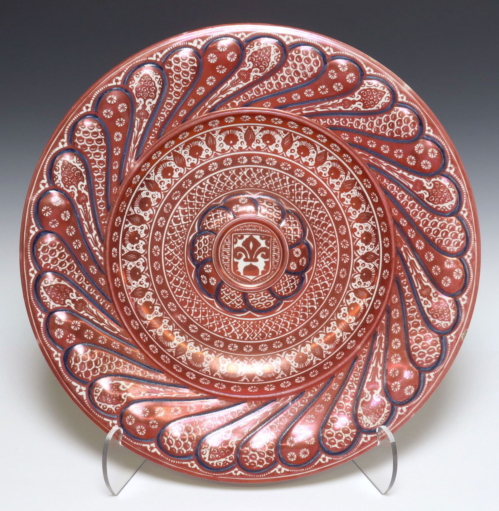 HISPANO-MORESQUE REVIVAL REFLEJOS POTTERY CHARGER, 18.5"DIAM (1 of 3)