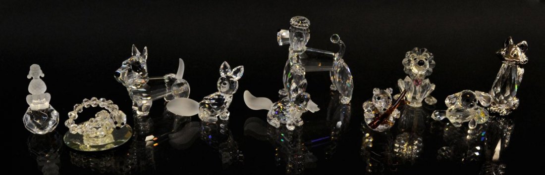 (10) CRYSTAL FIGURES & ANIMALS, DOGS, FOXES, ETC.: (lot of 10) Collection of crystal animals, including various dogs, foxes, a lion, snake, beaver, etc. some possibly Swarovski, largest: approx. 2"h, 0.5lbs total Start Price: $50.00