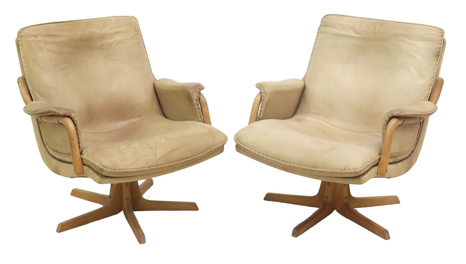 (2) DANISH BERG MID-CENTURY MODERN TAN LEATHER ARMCHAIRS (1 of 4)
