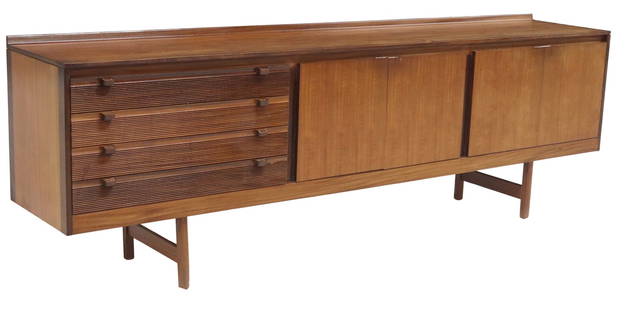 MANNER OF ROBERT HERITAGE FOR ARCHIE SHINE TEAK SIDEBOARD CREDENZA: Mid-century modern teak&nbsp;sideboard credenza, in manner of Robert Heritage for Archie Shine (English, 1927-2008),&nbsp;c.1960s, having rectangular case fitted with four drawers, beside four cabinet