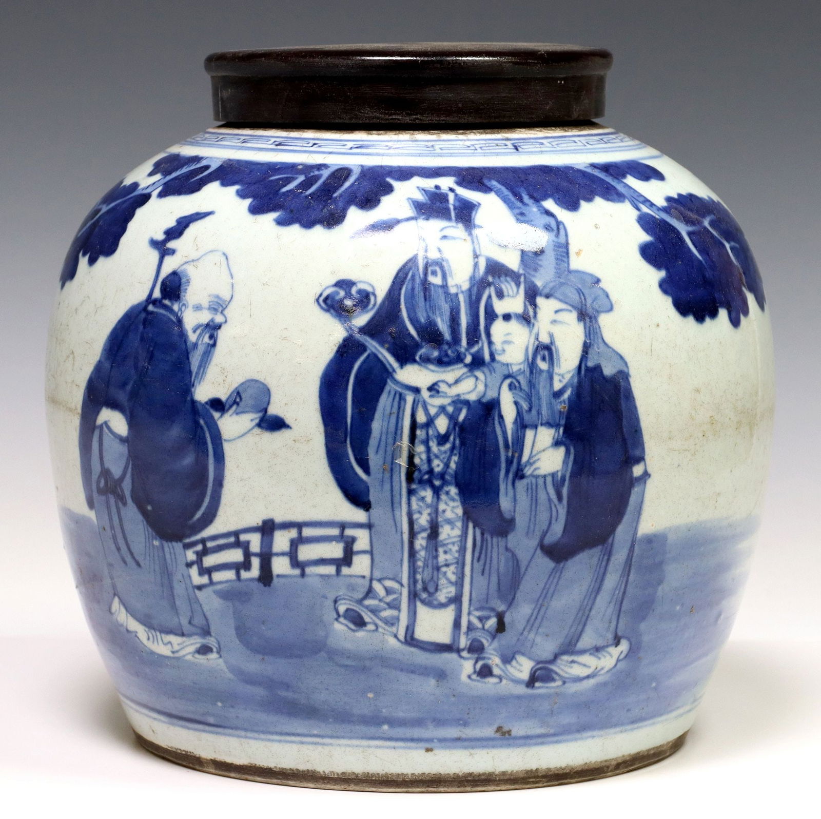 CHINESE BLUE & WHITE PORCELAIN COVERED 'SANXING' GINGER JAR (1 of 3)