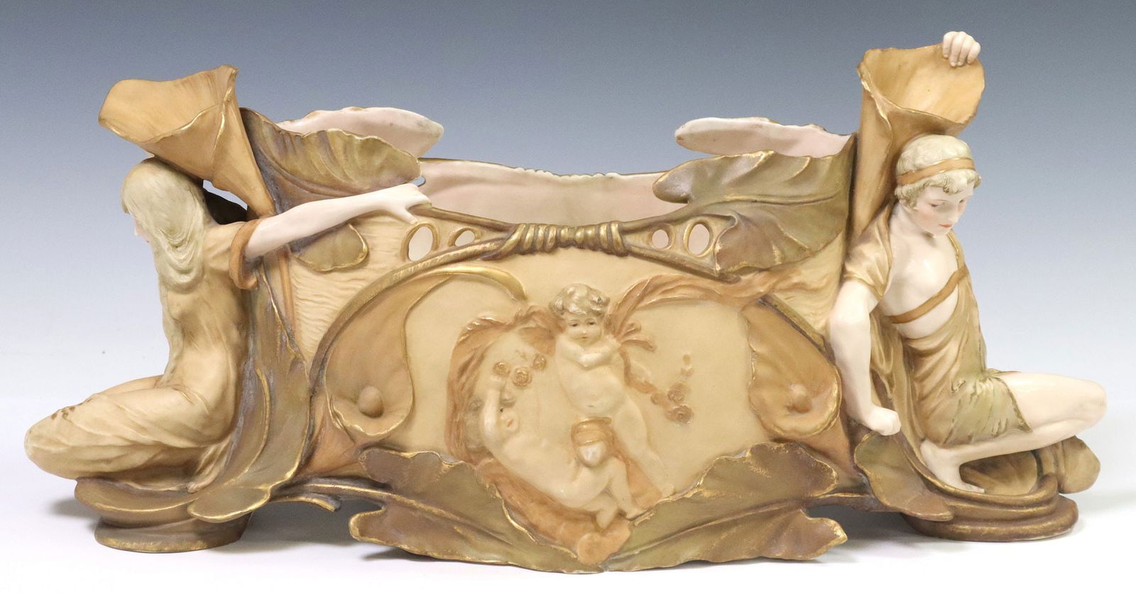 ERNST WAHLISS AUSTRIAN JUGENDSTIL CERAMIC CENTERPIECE (1 of 8)