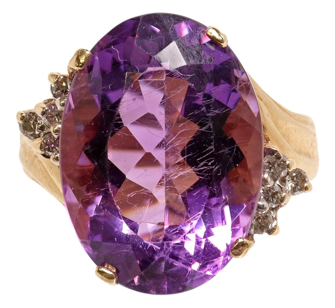 ESTATE 10KT GOLD, AMETHYST & DIAMOND RING (1 of 4)