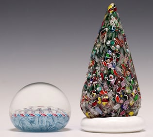 (2) JOHN DEACONS (SCOTTISH, B.1950) STUDIO ART GLASS MILLEFIORI PAPERWEIGHTS