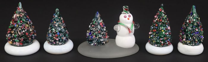 (5) CAPE COD GLASSWORKS ART GLASS CHRISTMAS TREE MILLEFIORI PAPERWEIGHTS