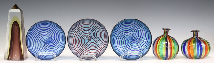 (6) COLLECTION OF MURANO ART GLASS TABLE ITEMS & OBELISK