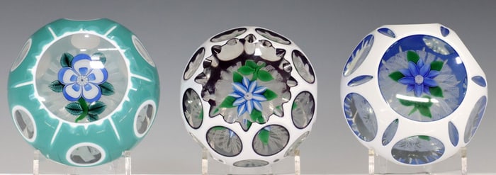 (3) JOHN DEACONS FACETED DOUBLE OVERLAY LAMPWORK PAPERWEIGHTS