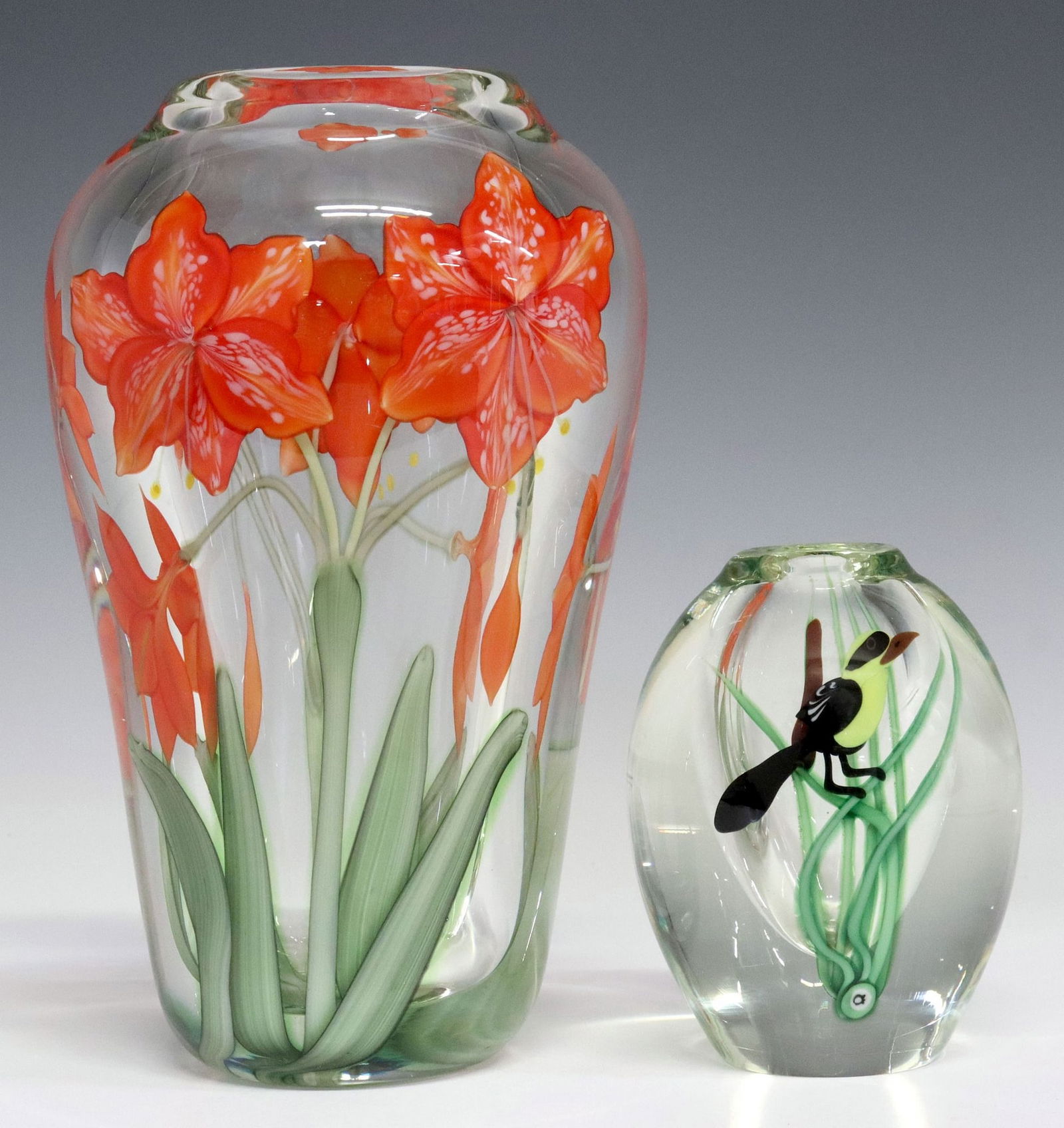 (2) ORIENT & FLUME ART GLASS PAPERWEIGHT VASES, BRUCE SILLARS & ED SEAIRA: (lot of 2) Studio art glass paperweight vases, Orient and Flume, each having double-walled colorless case, including: (1) signed Sillars (Bruce Sillars, American, 20th c.), with orange and white flowe