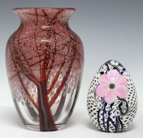 ORIENT & FLUME STUDIO ART GLASS VASE & PAPERWEIGHT, CARTER & BEYERS