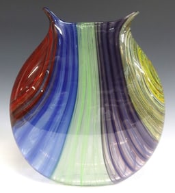 MICHAEL AMIS (20THC.) COLOR-BLOCKED & PULLED ART GLASS VASE
