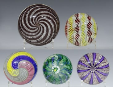 (5) ART GLASS FILIGREE TWIST & SPIRALED CANEWORK PAPERWEIGHTS, 2 SIGNED
