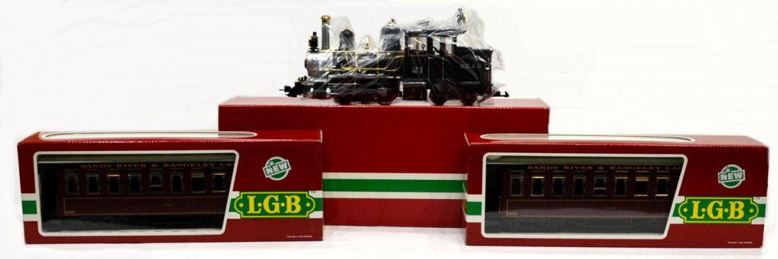 LGB SANDY RIVER SPECIAL SUPER SET #72859: LGB of America Super Set 72859, Sandy River Special, #00359, in original boxes, comprising: (1) 21251 Sandy River & Rangeley Lakes locomotive; (2) 33800 Sandy River & Rangeley Lakes passenger coaches;