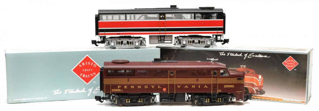 (2) REA MODEL TRAIN DIESEL LOCOMOTIVES, BOXES: (lot of 2) Railway Express Agency and Aristo Craft model train locomotives in original boxes: (1) REA-22059, Rock Island, Diesel Alco FB-1; (1) REA-22006, Penna. (Tusc 5 Stripe), Diesel Alco FA-1; lar