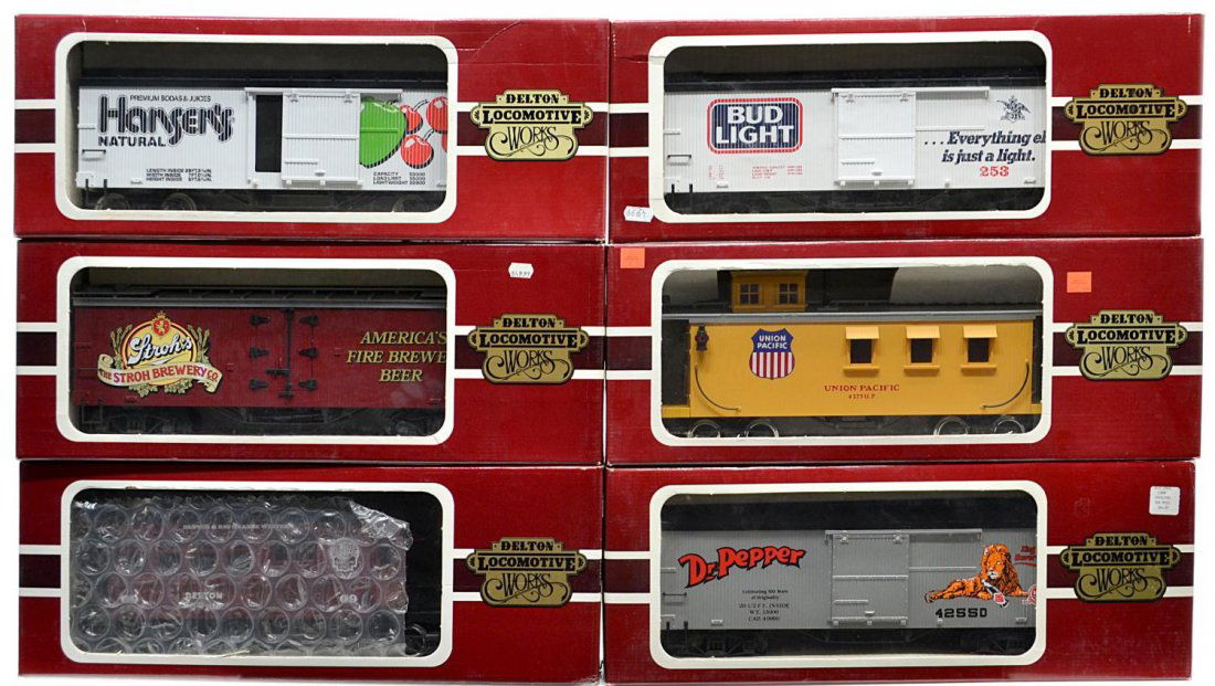 (6) DELTON LINES VARIOUS MODEL TRAIN CARS, BOXES: (lot of 6) Delton Locomotive Works model train cars in original boxes: (1) 4255A6, Bud Light Box Car, white/black roof; (1) 4258-S, Stroh's Refrigerator Car, red/silver roof; (1) 4275U, Union Pacific,