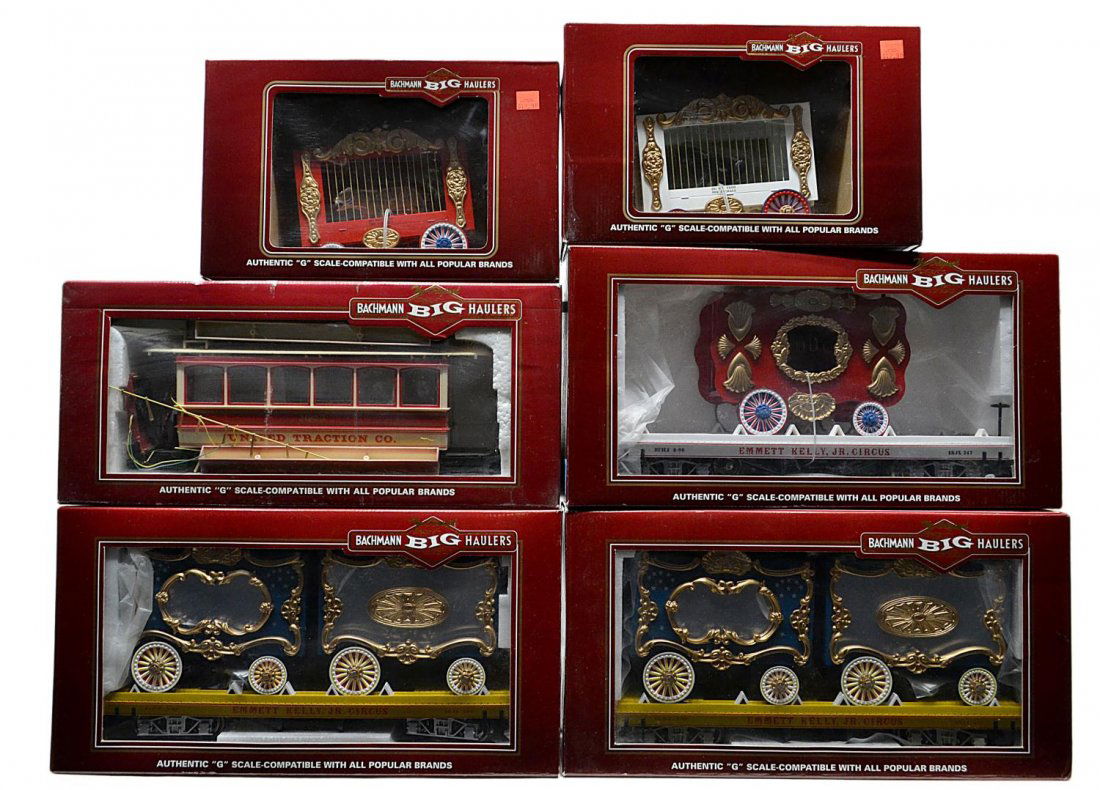 (6) BACHMANN BIG HAULERS MODEL TRAIN CARS, BOXES: (lot of 6) The Original Bachmann Big Haulers, G scale, in original boxes: (1) 98373, Calliope wagon on flat car; (2) 92705, flat with tableau wagon #1; (1) 92704, cage wagon with gorilla; (1) 92702, c