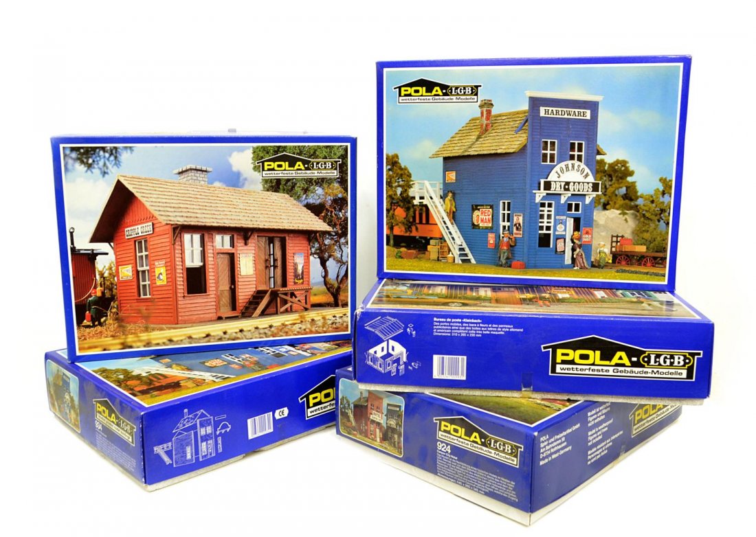 (5) LGB POLA VARIOUS MODEL BUILDINGS, ORIGINAL BOX: (lot of 5) LGB POLA various model train decorative buildings, in original boxes: (1) 933, "Cripple Creek" Station; (1) 924, Canyon City Hotel; (1) 993, "Kleinback" post office; (2) 934, Johnson's Gemi