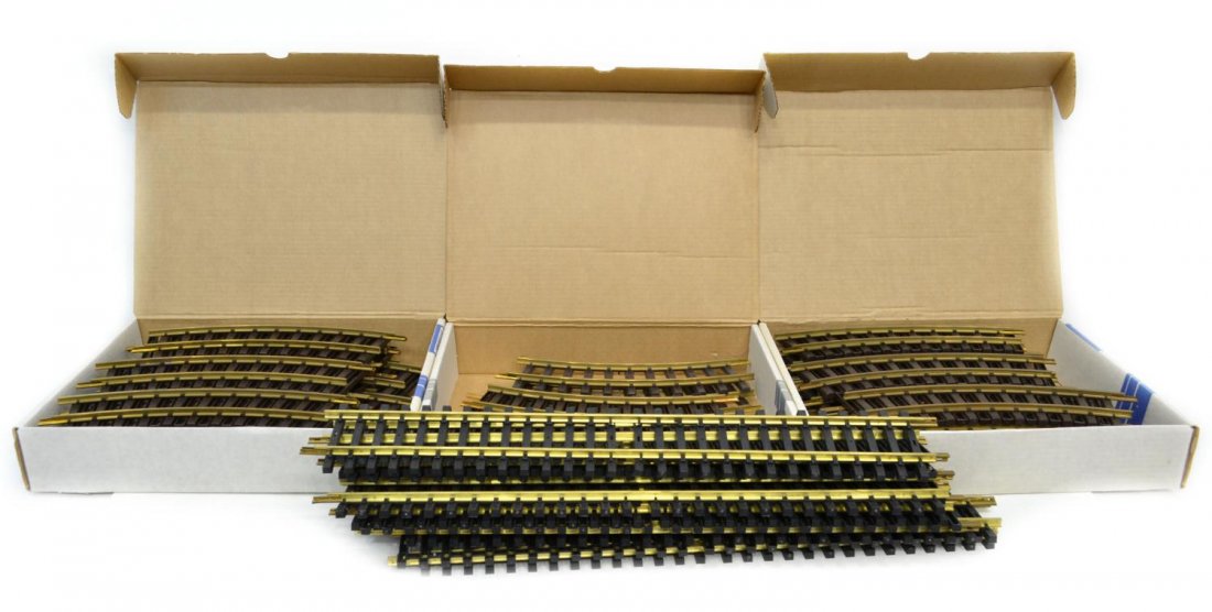 (60) LGB #1100 & ARISTO G SCALE MODEL TRAIN TRACK: (lot of 60) Model train track, G scale: (12) sections, Aristo indoor/outdoor straight track, 24" each section; (48) LGB, #1100, curved track, 12" each section, total: 36lbs Start Price: $50.00