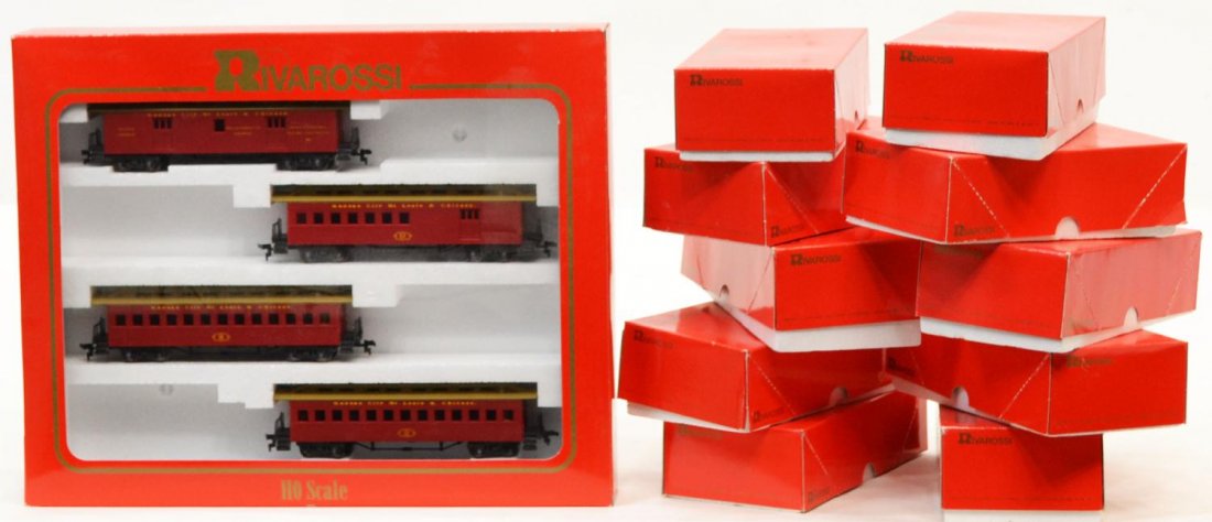 (11)RIVAROSSI MODEL TRAIN LOCOMOTIVE & CARS, BOXES: (lot of 11) Rivarossi model train locomotive and cars, in original boxes, comprising: (1) 6986, old timer passenger set 'Kansas City St. Luis & Chicago;' (1) 2255 Union Pacific, flat car; (1) 2301 Uni