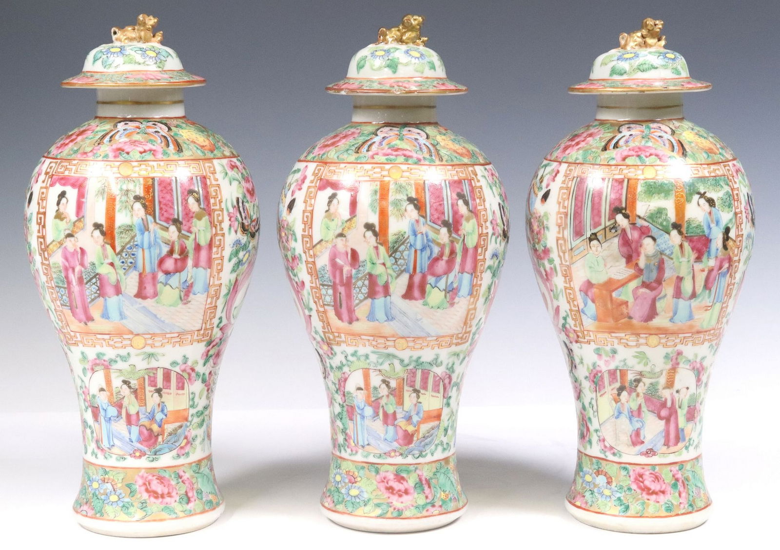 (3) CANTON EXPORT ROSE MEDALLION PORCELAIN MEIPING VASES & COVERS (1 of 4)