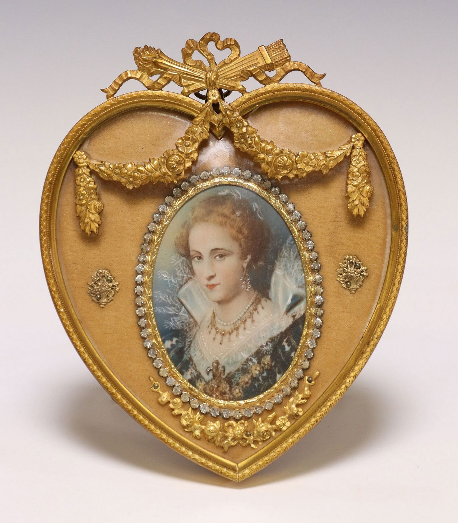 AFTER PETER PAUL RUBENS PORTRAIT MINIATURE OF JACQUELINE DE CAESTRE (1 of 2)